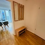 Urban Flats 公寓式酒店 3*