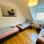 公寓式酒店 Urban Flats 3*