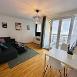 Urban Flats 3*