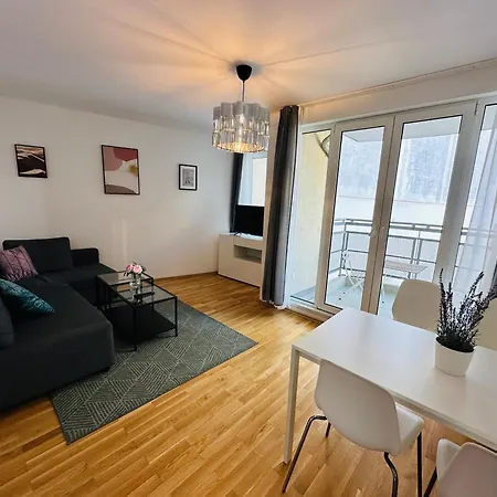 Urban Flats 3*