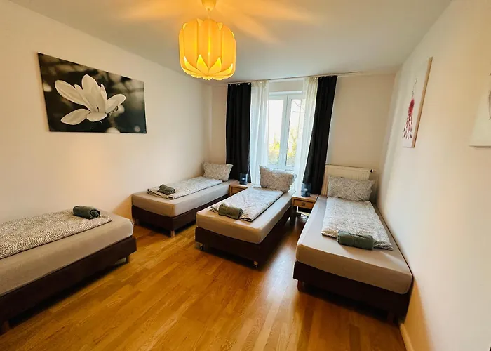 Urban Flats Apartahotel 3*